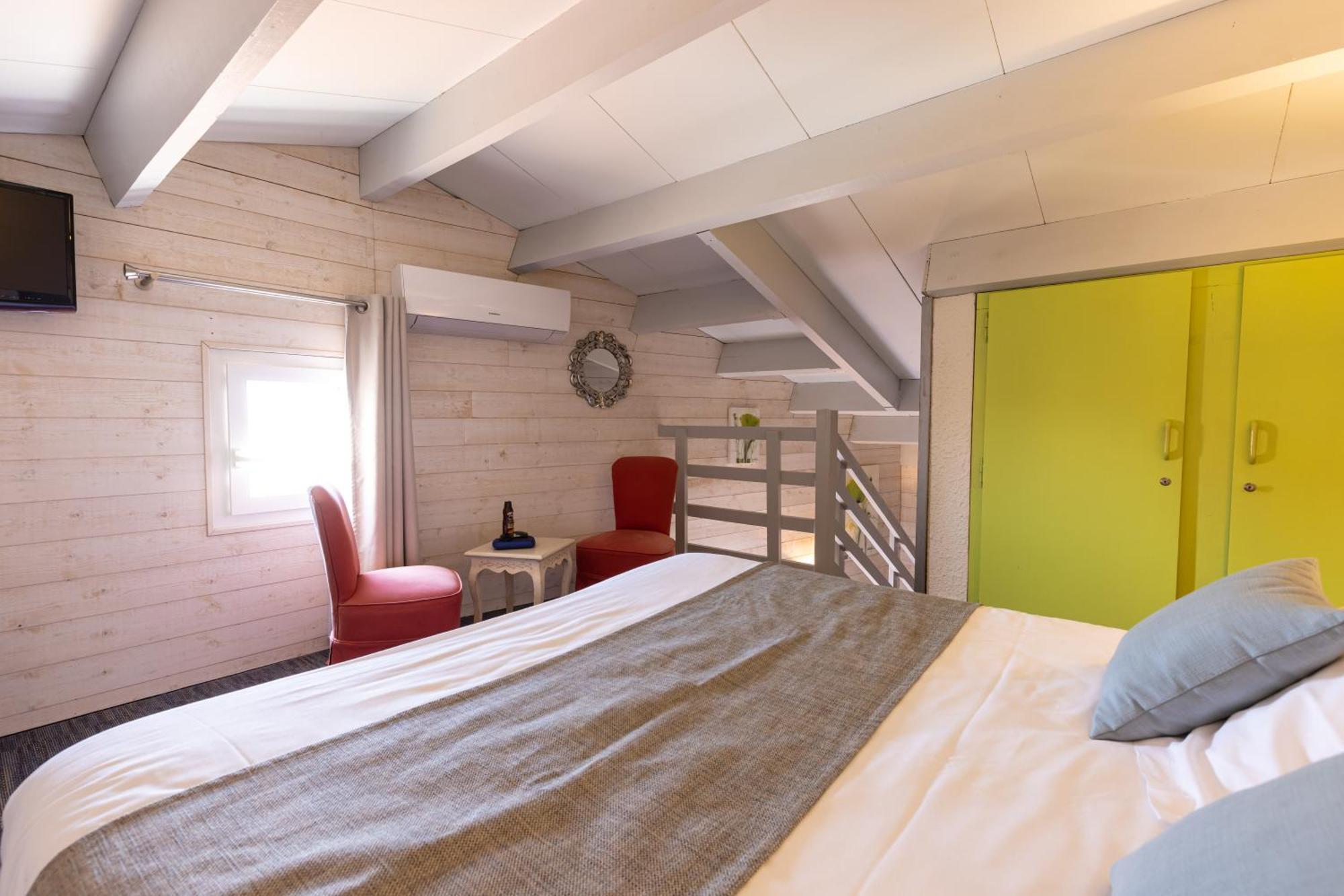 Logis Hôtel de la Plage La Cotinière Extérieur photo